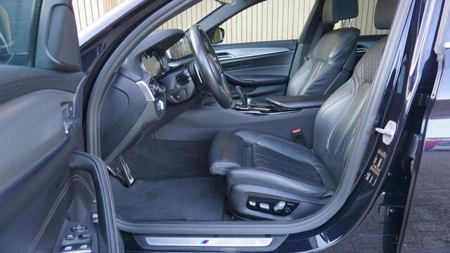 BMW 5-SERIE Touring 530i 252pk M-Sport High Executive Pano.Dak Nappa-Leder Adap-LED 19inch LM Virtual Cockpit HUD *NL auto*