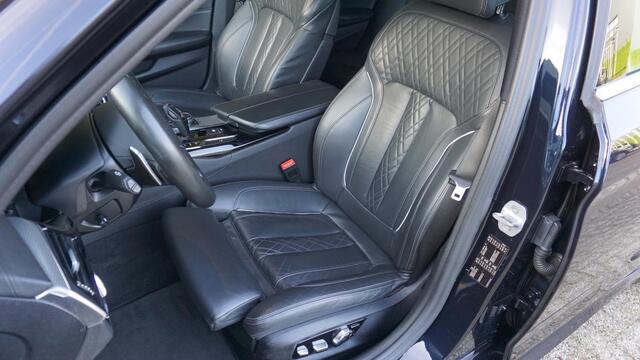BMW 5-SERIE Touring 530i 252pk M-Sport High Executive Pano.Dak Nappa-Leder Adap-LED 19inch LM Virtual Cockpit HUD *NL auto*