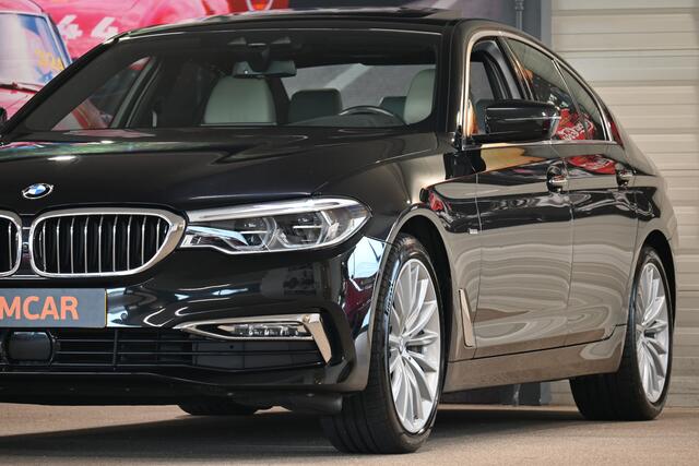 BMW 5-SERIE 540i xDrive High Executive