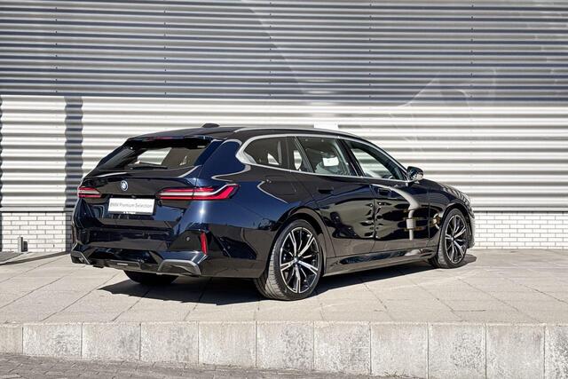 BMW 5-SERIE Touring 550e xDrive