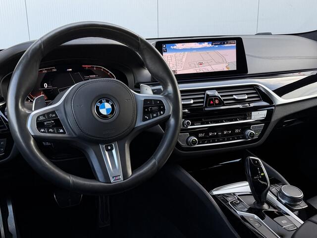 BMW 5-SERIE 540i High Executive Automaat M-Sport/Schuifdak/1e eigenaar.