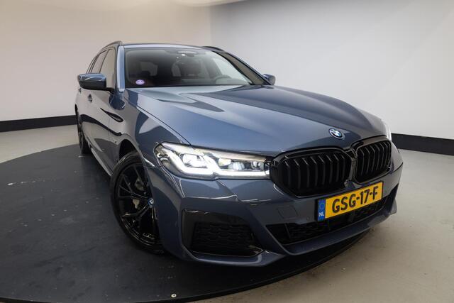 BMW 5-SERIE Touring 530e xDrive High Executive | M-Sport | Co-Pilot | Panorama dak | Trekhaak | H&K |