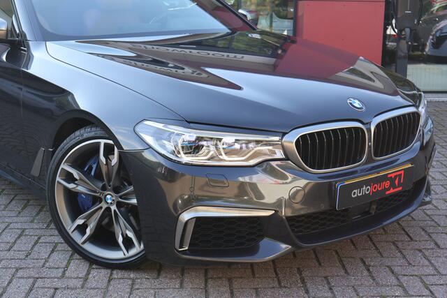 BMW 5-SERIE M550d xDrive High Executive | M-Sport | Panoramadak | ACC | 360*Camera | SoftClose | HUD | Harman/Kardon | Trekhaak |