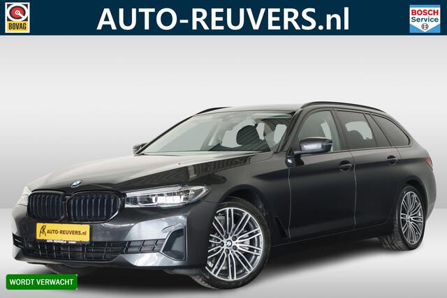 BMW 5-SERIE 520i Executive / LED / Navi / CarPlay / Cam