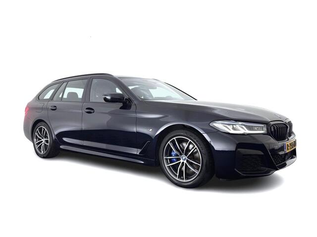 BMW 5-SERIE Touring 530e M-Sport-Styling Business Edition Plus (Plug-in) {SoH-85%} (INCL-BTW) *LEATHER | LASER-LED | ADAPTIVE-CRUISE | BLINDSPOT | MEMORY-PACK | DIGI-COCKPIT | HIFI-SOUND | CAMERA | NAVI-FULLMAP | PRIVACY-GLASS | SHIFTPADDLES | AMBIENTLIGHT | HEAD-UP | 18"AL