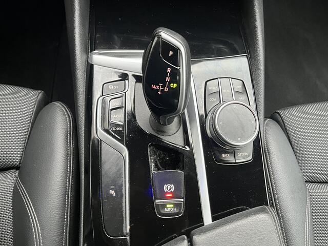 BMW 5-SERIE 520i Executive Edition Sport-Line/Aut/Ecc/Leer/Navi