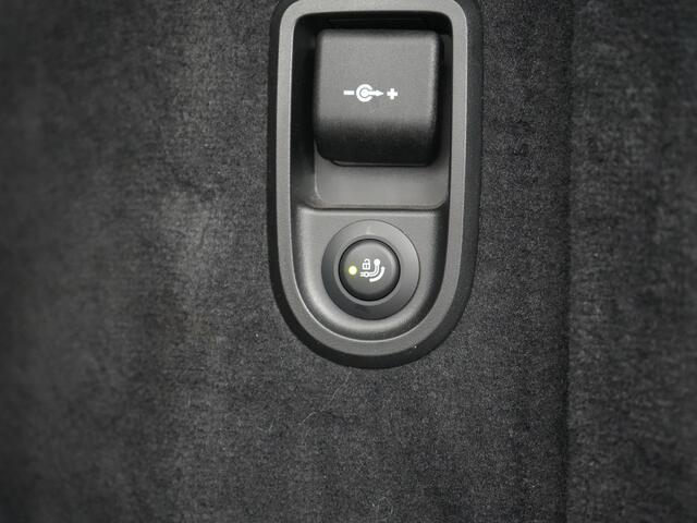 BMW 5-SERIE Touring 530e M Sport PHEV 293pk Dealer O.H. | Active Steering | Trekhaak Af Fabriek | Panodak | Head Up | Adaptive Cruise | Adaptief Onderstel | Camera | Laser LED | Lederen Comfortstoelen Memory & Verwarmd | Sfeerverlichting | Blis | Plug In Hybrid | – foto 8