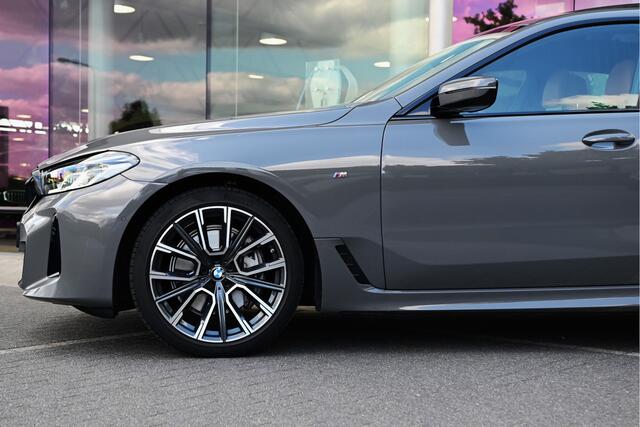 BMW 6-SERIE Gran Turismo 630i High Executive M Sport Automaat / Panoramadak / Laserlight / Achteruitrijcamera / Comfortstoelen / Live Cockpit Professional / Parking Assistant