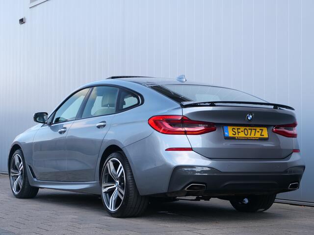 BMW 6-SERIE Gran Turismo 640i xDrive High Executive 340 Pk Automaat Navi / Leer / Schuifdak / M-pakket