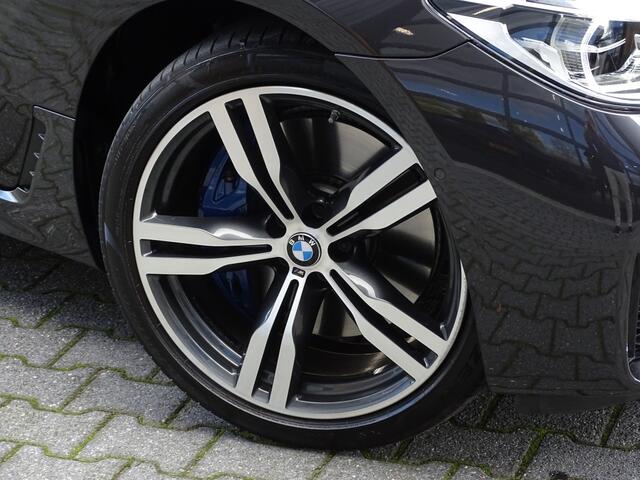 BMW 6-SERIE 640i 341PK / Softclose / Pano / ACC / 2018 /