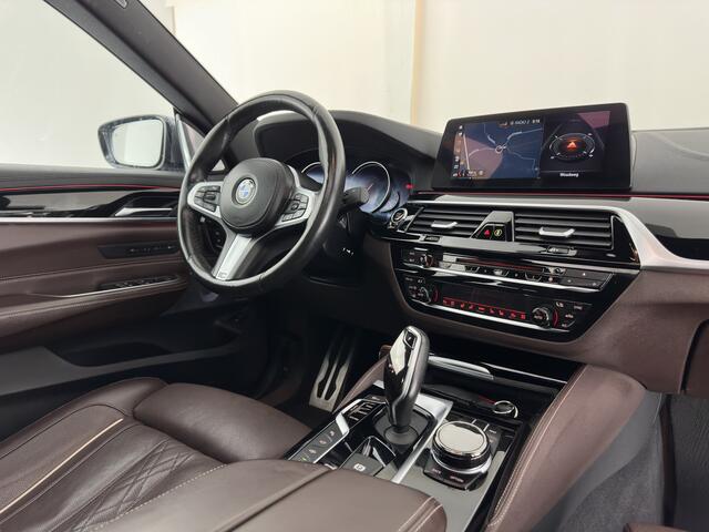 BMW 6-SERIE Gran Turismo 640i xDrive M-Sportpack High Executive Aut. *PANO | LEATHER | BOWERS&WILKINS | BLINDSPOT | MEMORY-PACK | NIGHTVISION | TOPVIEW | DIGI-COCKPIT | HEATED-COMFORTSEATS | HEAD-UP | ADAPTIVE-CRUISE | KEYLESS | TOWBAR | SOFTCLOSE | 20''A