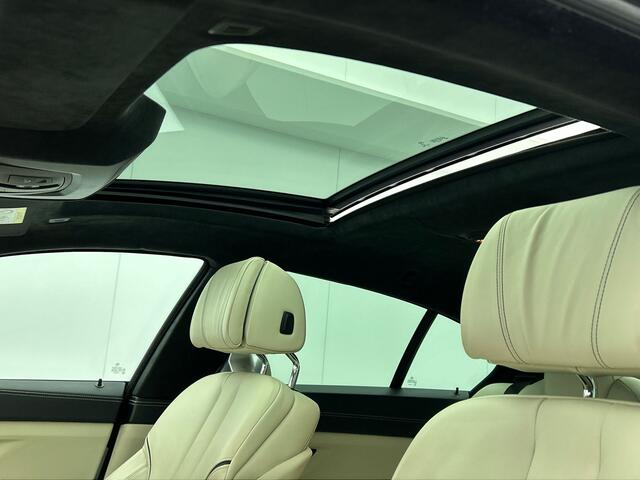 BMW 6-SERIE Gran Coupé 313PK 640D Xdrive Frozen Brilliant White Euro6 High Executive Performance / Airco-ecc / Navi / schuif-Panorama dak / Leder / Camera / Apk nieuw