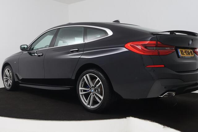 BMW 6-SERIE Gran Turismo 630i High Executive (PANORAMADAK, H&K AUDIO, STOELVERWARMING/VERKOELING, STUURVERWARMING,
