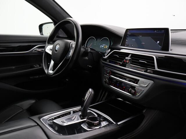 BMW 7-SERIE 750i XDRIVE 449 PK V8 M-SPORT + REAR ENTERTAINMENT B&W HIGH END | LASER | SCHUIFDAK | TREKHAAK