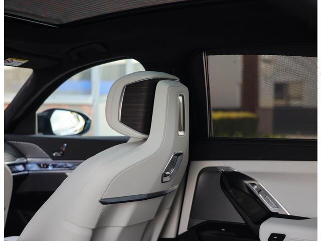 BMW 7-SERIE M760e xDrive *SkyLounge*Executive*Bow&Wil*