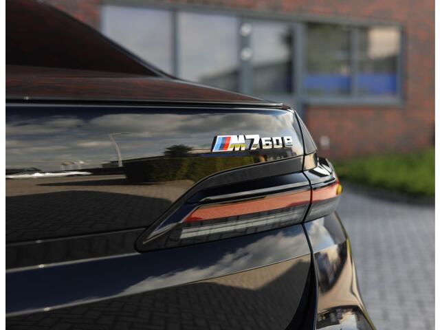 BMW 7-SERIE M760e xDrive *SkyLounge*Executive*Bow&Wil*
