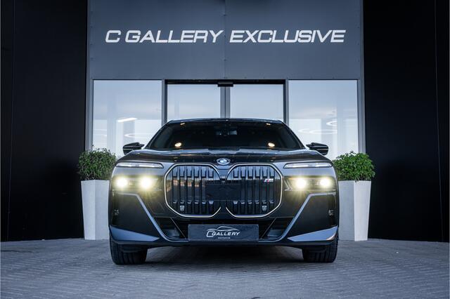 BMW 7-SERIE M760e xDrive - M Sport | Sky Lounge | B&W | Massage