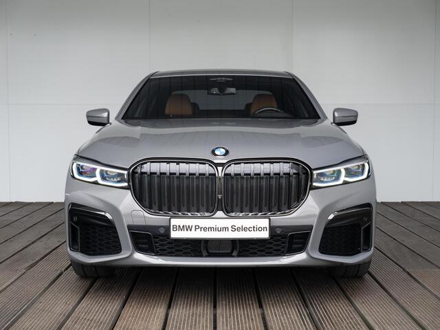 BMW 7-SERIE Sedan 745e | High Executive / Model M Sport / Active Steering / BMW Personal CoPilot Pack | Easter
