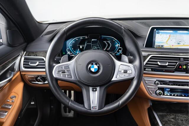 BMW 7-SERIE Sedan 745e | High Executive / Model M Sport / Active Steering / BMW Personal CoPilot Pack | Easter