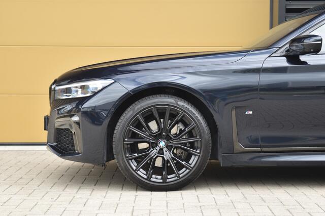 BMW 7-SERIE 730Ld xDrive High Executive * M Sportpakket * Massage * Laser * Harman Kardon * 20 Inch * Sfeerverlichting *