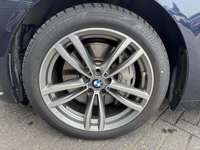 BMW 7-SERIE 750d xDrive High Executive | Panoramadak | 360* Camera | Head-Up Display | Stoelventilatie/Verwarming | Harmon Kardon |
