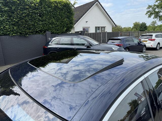 BMW 7-SERIE 750d xDrive High Executive | Panoramadak | 360* Camera | Head-Up Display | Stoelventilatie/Verwarming | Harmon Kardon |