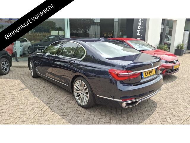BMW 7-SERIE 740e iPerformance | 2E EIGENAAR | 12MND GARANTIE | LASER | BOWERS WILKINS | SCHUIFDAK | DAB | CARPLAY | HEAD - UP |