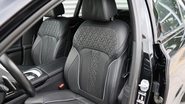 BMW 7-SERIE 745e High Executive M-Sport | Stoelventilatie | Head-up | Schuifdak | Harman/Kardon | Laserlight | Soft-Close