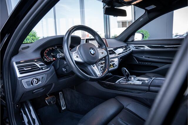 BMW 7-SERIE 745e - M Sport | Panorama | H&K | Massage | 360 Camera