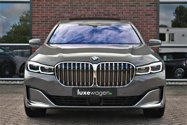 BMW 7-SERIE M760Li xDrive 6.6 V12 | NL-auto | Bernina-grau | NP 262K | LCI