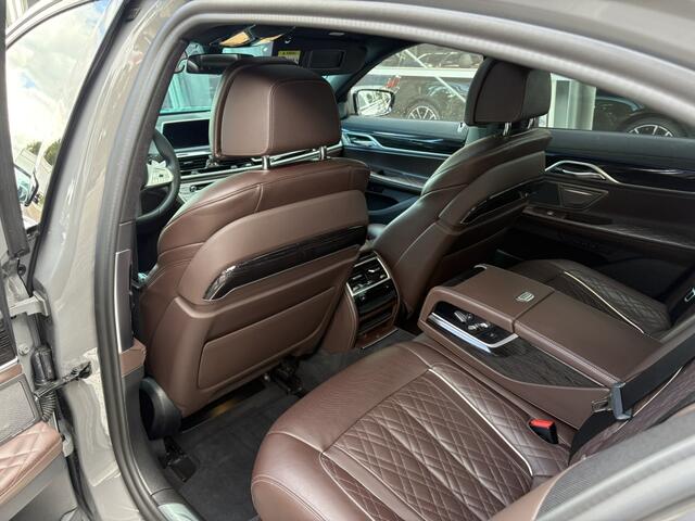 BMW 7-SERIE 745e High Executive