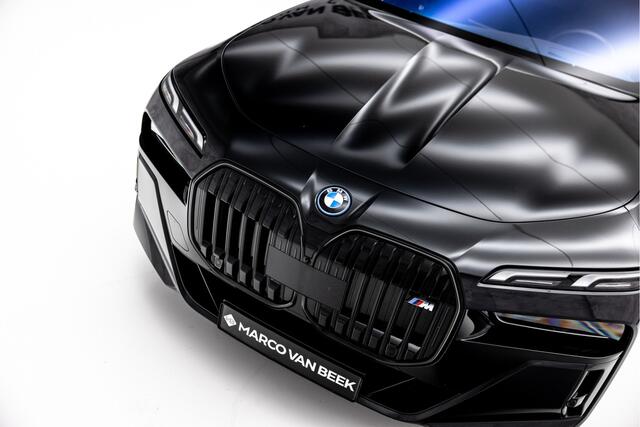 BMW 7-SERIE M760e xDrive | Pano Sky Lounge | Stoelventilatie | Massage | VOL!