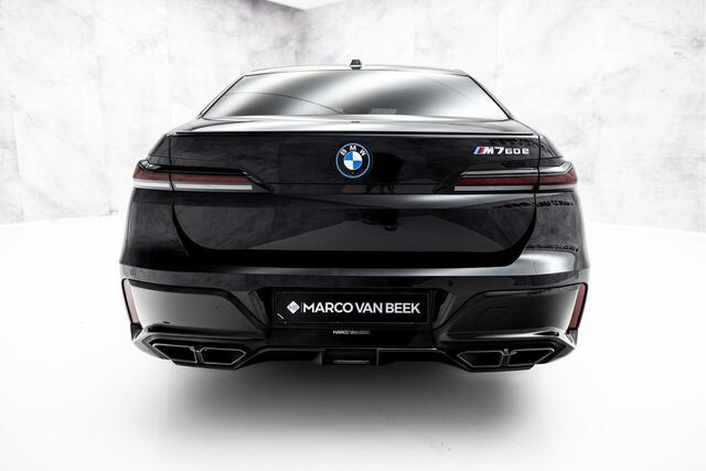BMW 7-SERIE M760e xDrive | Pano Sky Lounge | Stoelventilatie | Massage | VOL!
