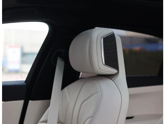 BMW 7-SERIE M760e xDrive | Sky - Executive - Lounge - Drive Pro