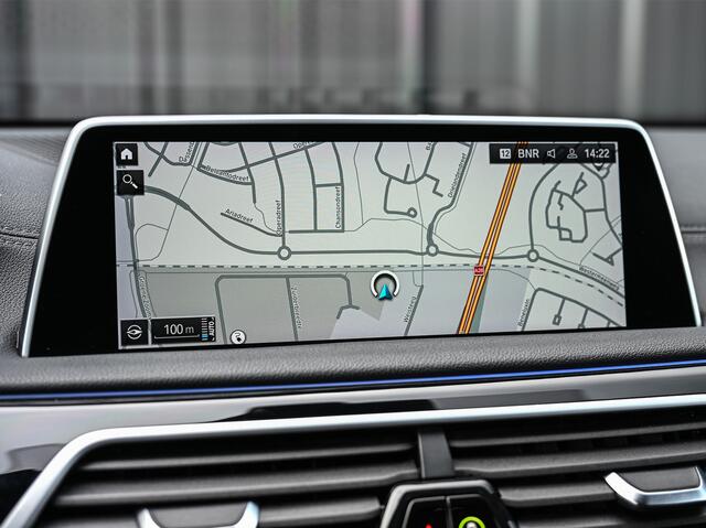 BMW 7-SERIE 745e HIGH EXECUTIVE | M-SPORT | COMFORT ACCESS | STOELMASSAGE | ACTIVE CRUISE | ALCANTARA | HEAD-UP | DISPLAY KEY | LEDER | HARMAN/KARDON | VIRTUAL COCKPIT | STUURVERWARMING | 360 CAMERA | LUCHTVERING | ACHTERASBESTURING