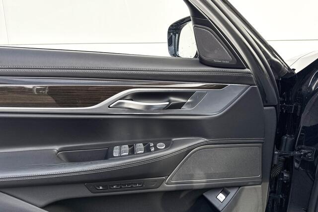 BMW 7-SERIE 745e High Executive