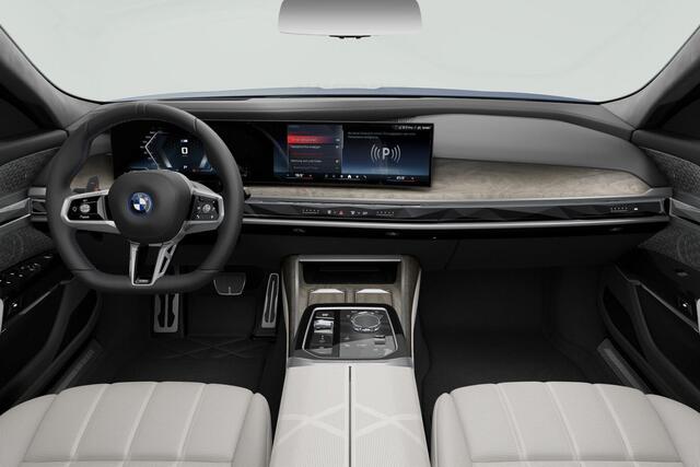 BMW 7-SERIE M760e xDrive Connoisseur Pack | M Sport | Trekhaak