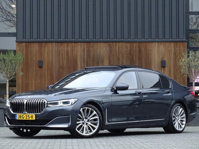 BMW 7-SERIE 745Le 394PK / Skylounge / B&W / Laser / M- Individual / 360°