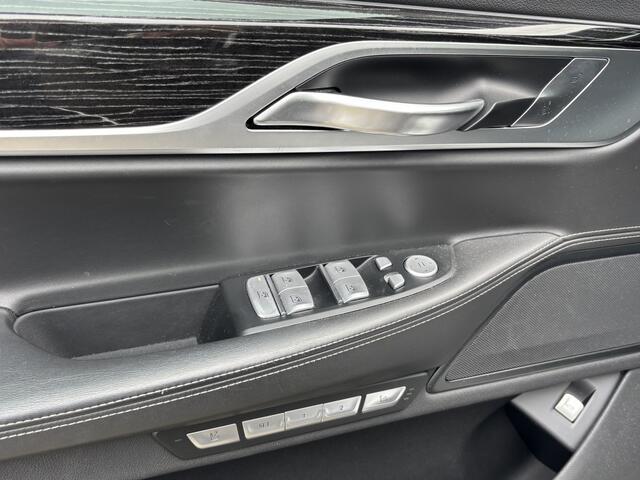 BMW 7-SERIE 740D X-Drive High Executive 2017 Schuifdak