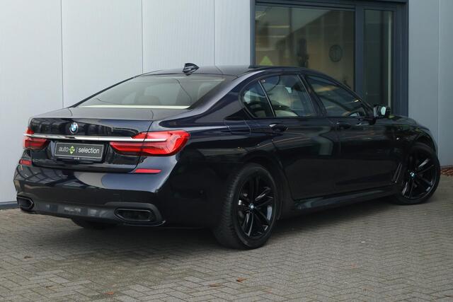 BMW 7-SERIE 750i xDrive High Executive / Pano / HUD / H&K