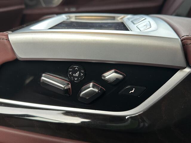 BMW 7-SERIE 745Le xDrive High Executive VAN: ¤57.900,- VOOR: ¤53.877,- UW EINDEJAARSVOORDEEL: ¤4.023,- MEGA VOL | INDIVIDUAL | BOWERS&WILKINS | LASER | DRIVING ASS. PROFF.