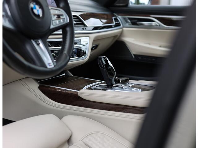 BMW 7-SERIE 750Li xDrive High Executive | Lounge Pack - Pano