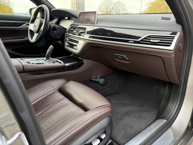 BMW 7-SERIE 745e High Executive 396pk | M Sportpakket | Cruise control adaptief met stop&go en stuurhulp | DAB | Harman/Kardon audio | Laser LED koplampen | Rondomzicht camera | Dealer onderhouden!