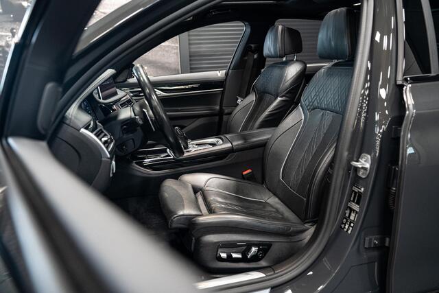 BMW 7-SERIE 730d xDrive High Executive *M-Sport / Harman-Kardon / Panorama / HUD / Soft-Close*