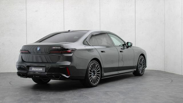 BMW 7-SERIE M760e xDrive | Exclusive Lounge | B&W | Sky Lounge | Connoisseur Pack | Rear Seat Entertainment