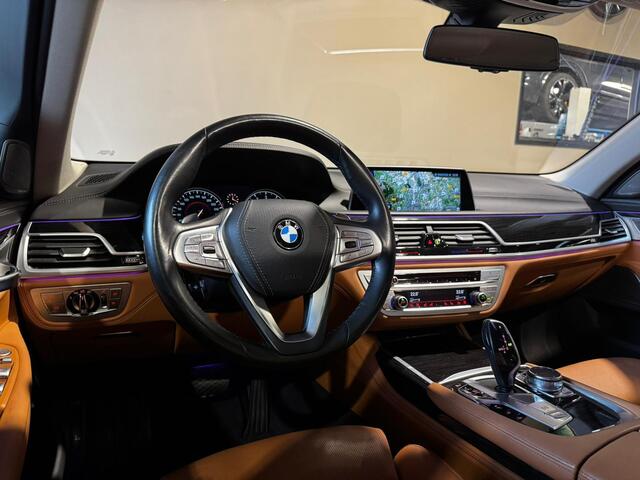 BMW 7-SERIE 750i xDrive