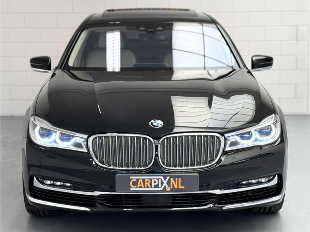 BMW 7-SERIE 750i xDrive 450hp 2017 High Executive Individual, 20", massage