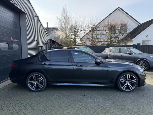 BMW 7-SERIE 750i xDrive High Executive M-Sport | Panoramadak | 360* Camera | Bowers & Wilkins | Massage | Head-Up |