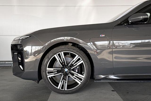 BMW 7-SERIE 750e xDrive