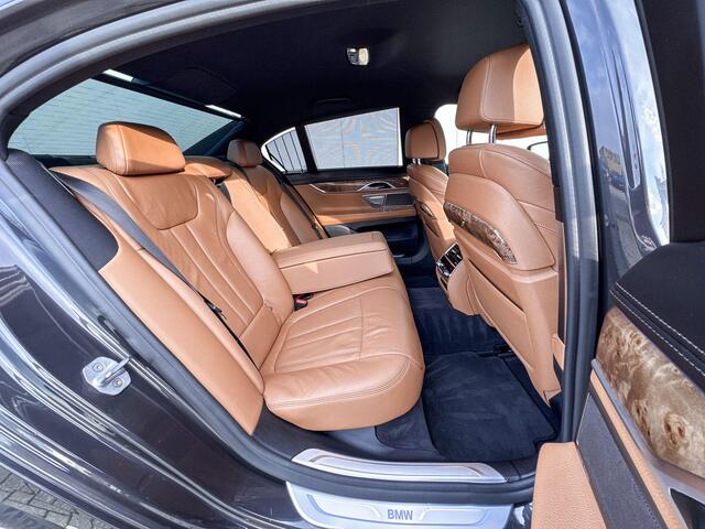 BMW 7-SERIE 750i xDrive High Executive | Driving Assistant Plus | Laser light | comfortstoelen